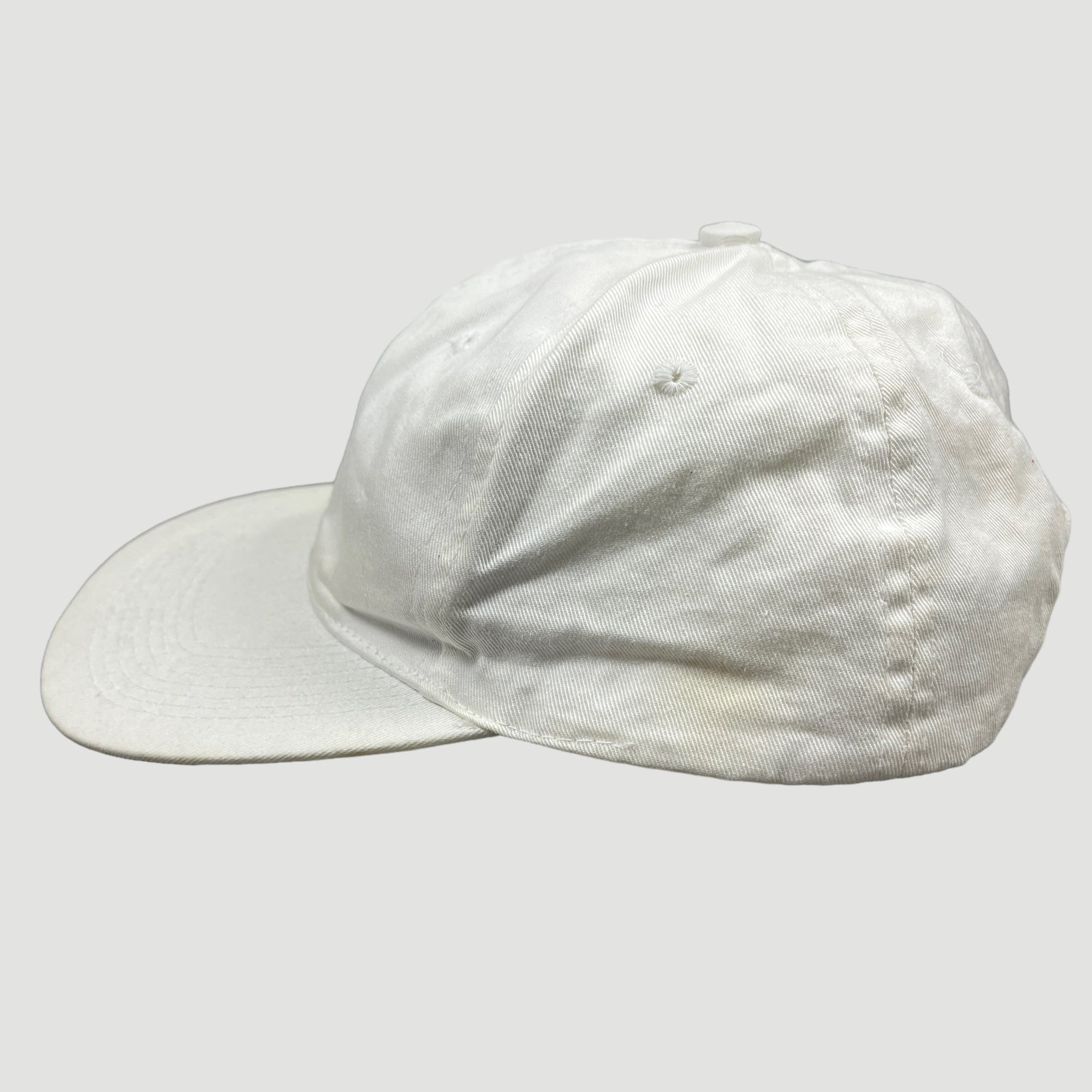 90's Plain White Snapback Cap