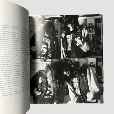 1999 Gillian Wearing Phaidon
