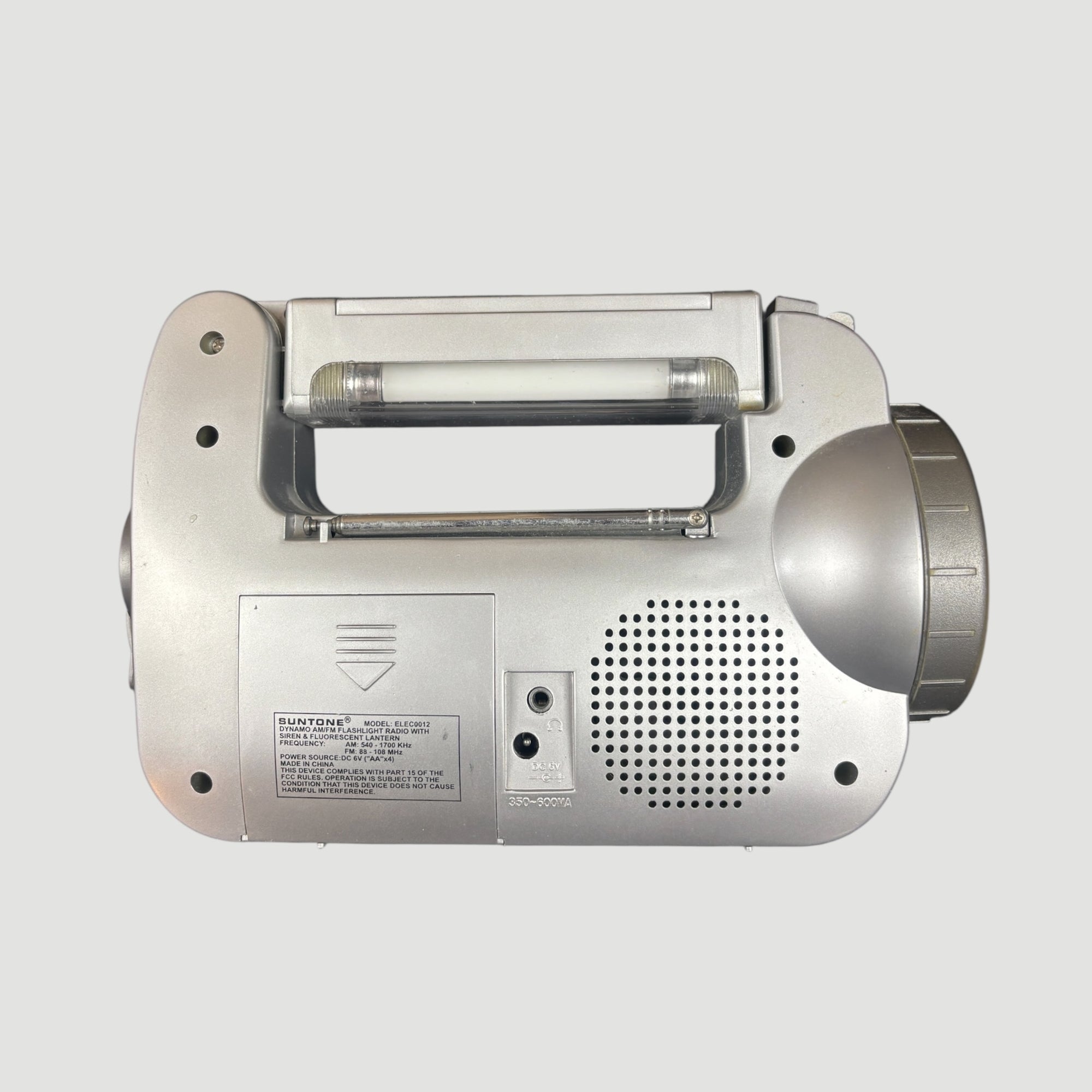 2005 War of the Worlds Wind-Up Radio/Flashlight