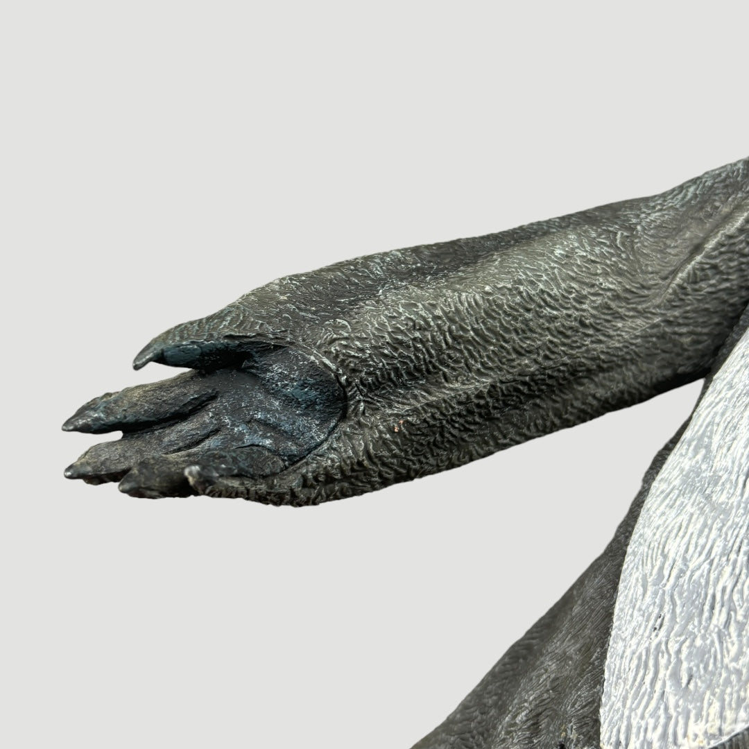 2002 Donnie Darko Frank the Bunny Figure