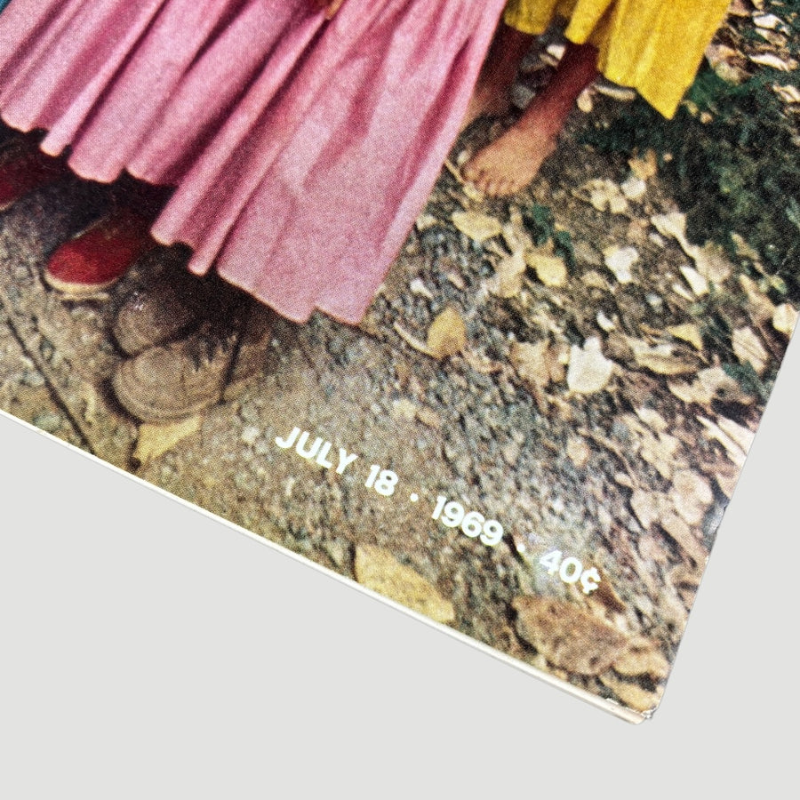 1969 LIFE Magazine 'The Youth Communes' Issue