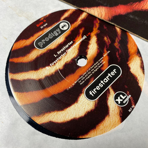THE PRODIGY – FIRESTARTER 12インチレコード Amazon.com: Firestarter [12in Single]: CDs & Vinyl