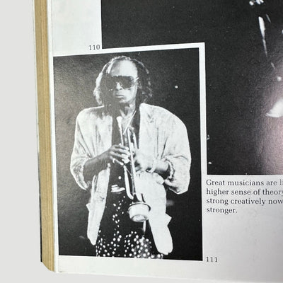 1989 Miles The Autobiography