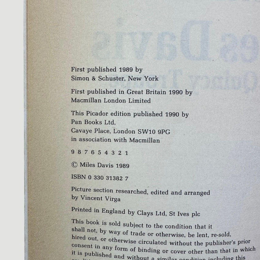 1989 Miles The Autobiography