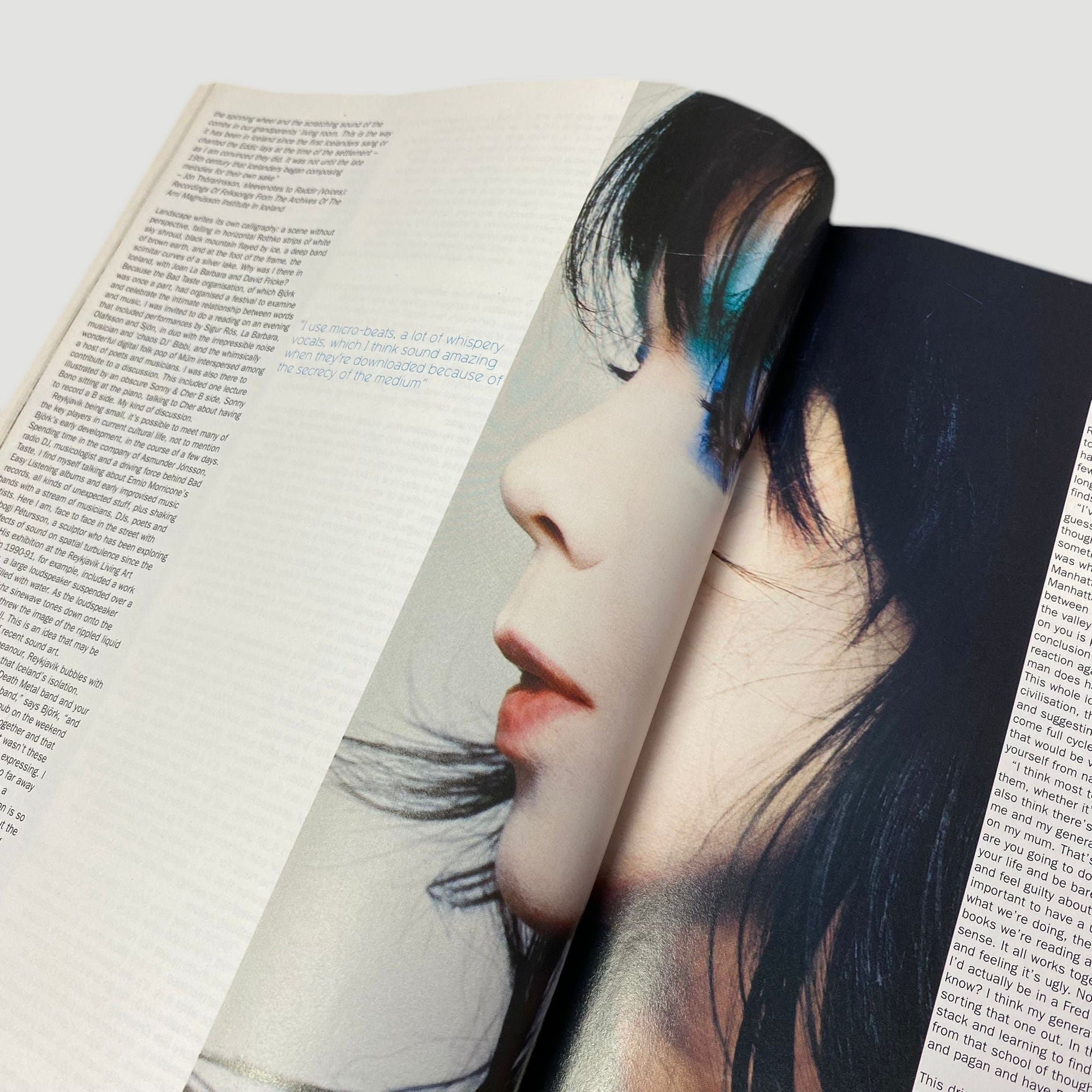 2001 WIRE Björk Vespertine Issue