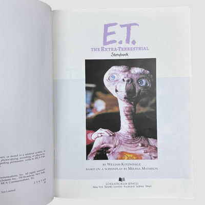 1982 E.T. The Extra Terrestrial Storybook