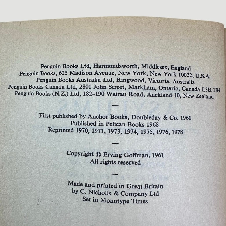 70's Asylums Pelican