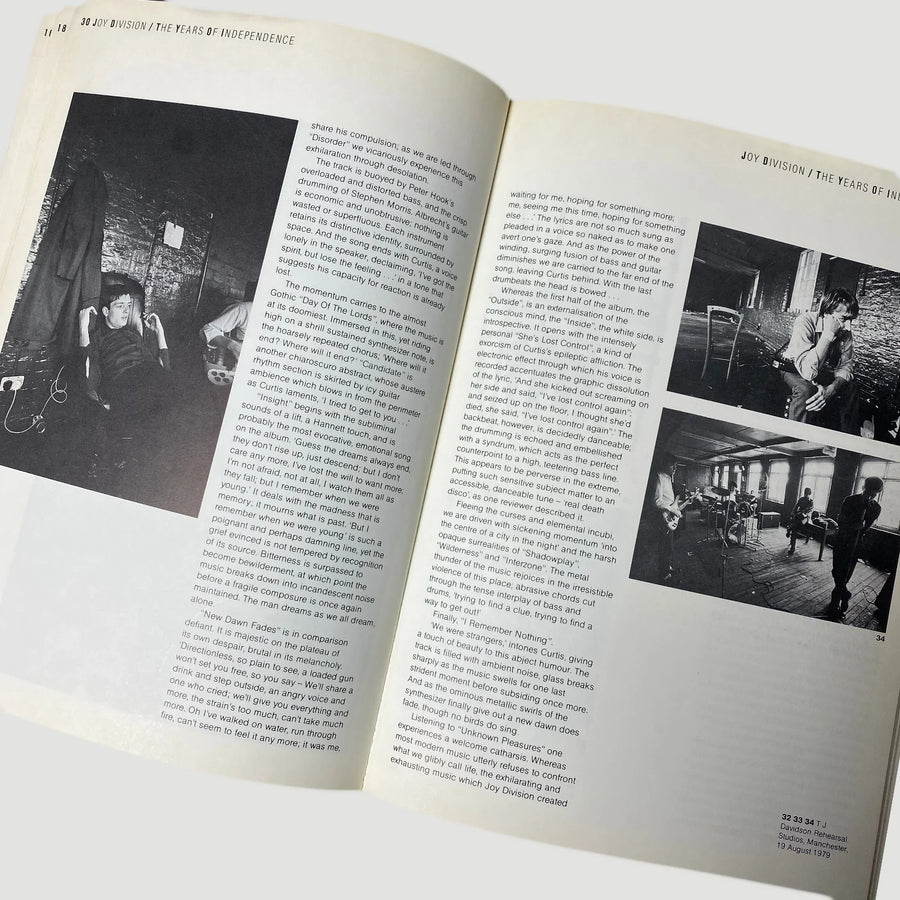 1984 Joy Division + New Order - Pleasures & Wayward Distractions