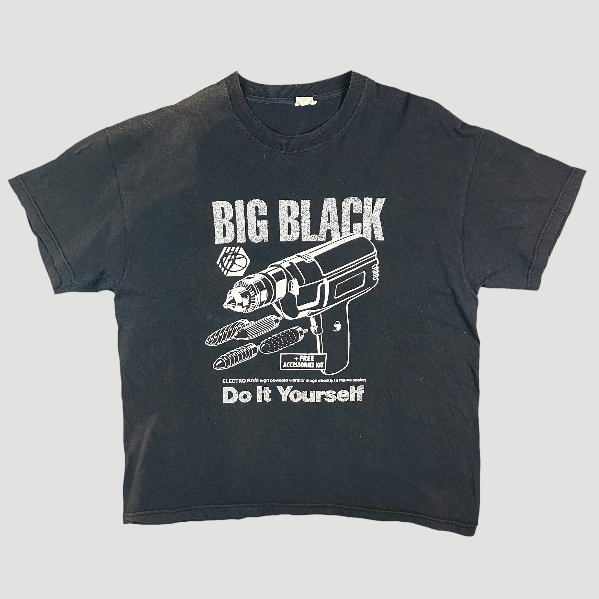 00's Big Black T-Shirt