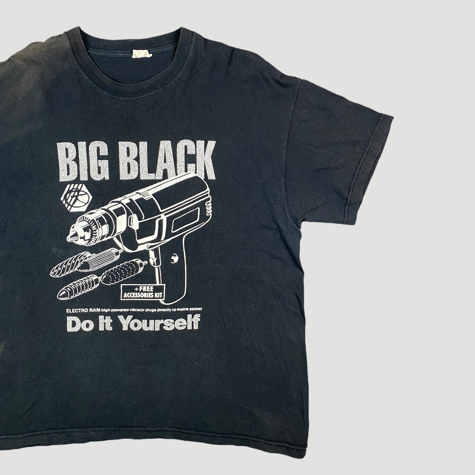00's Big Black T-Shirt