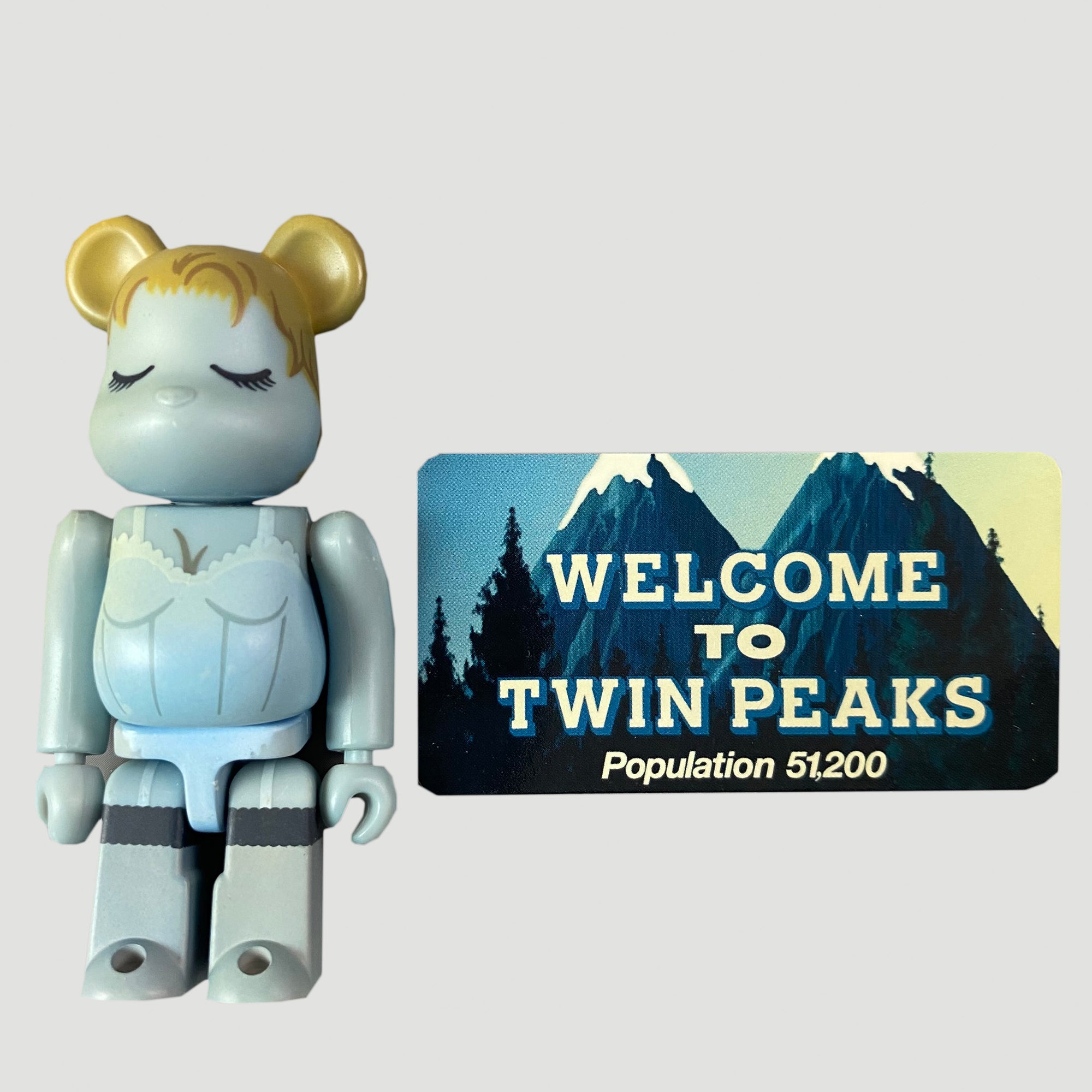 2010 Twin Peaks Bearbrick Set