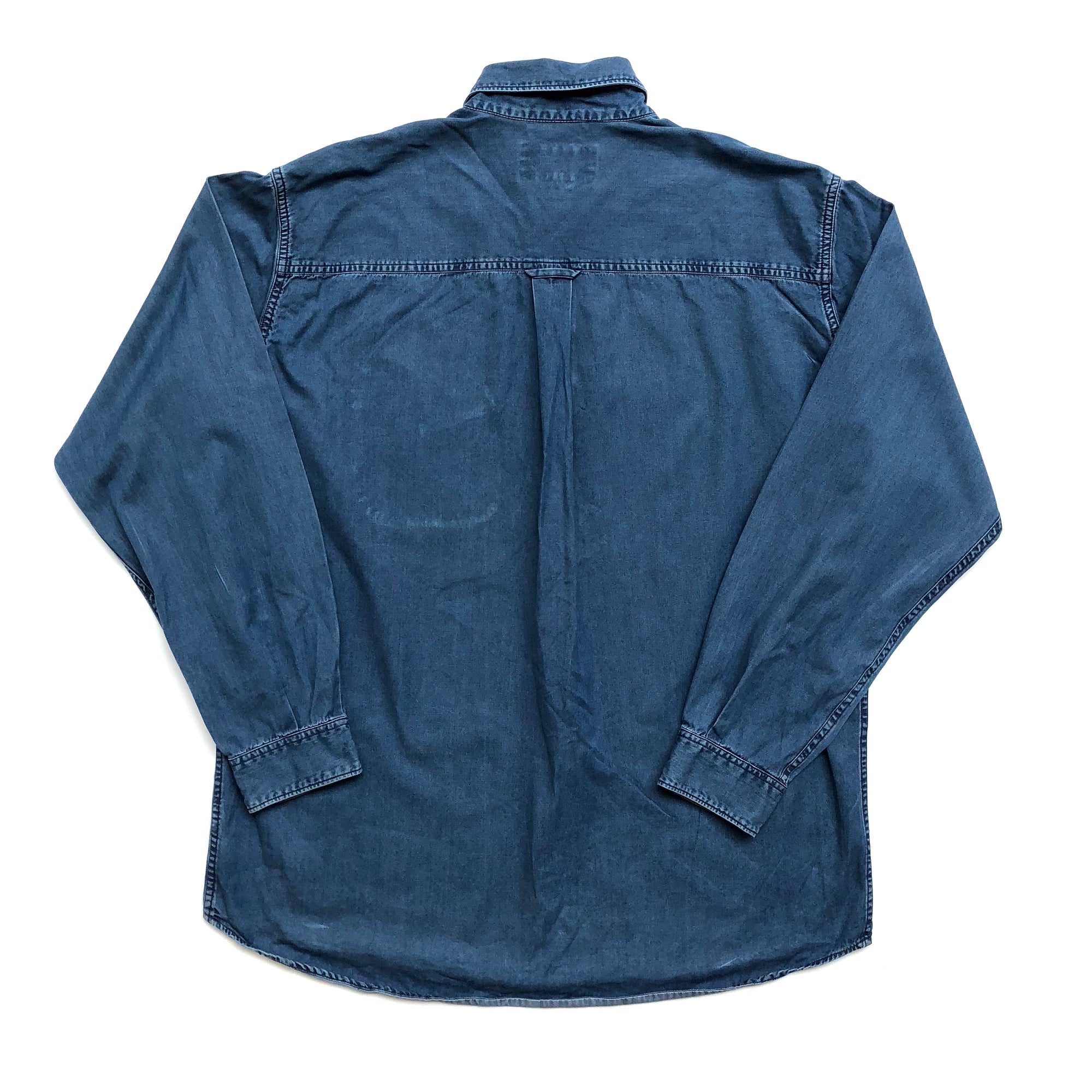 90's Marlboro Classics Denim Logo Tab Shirt