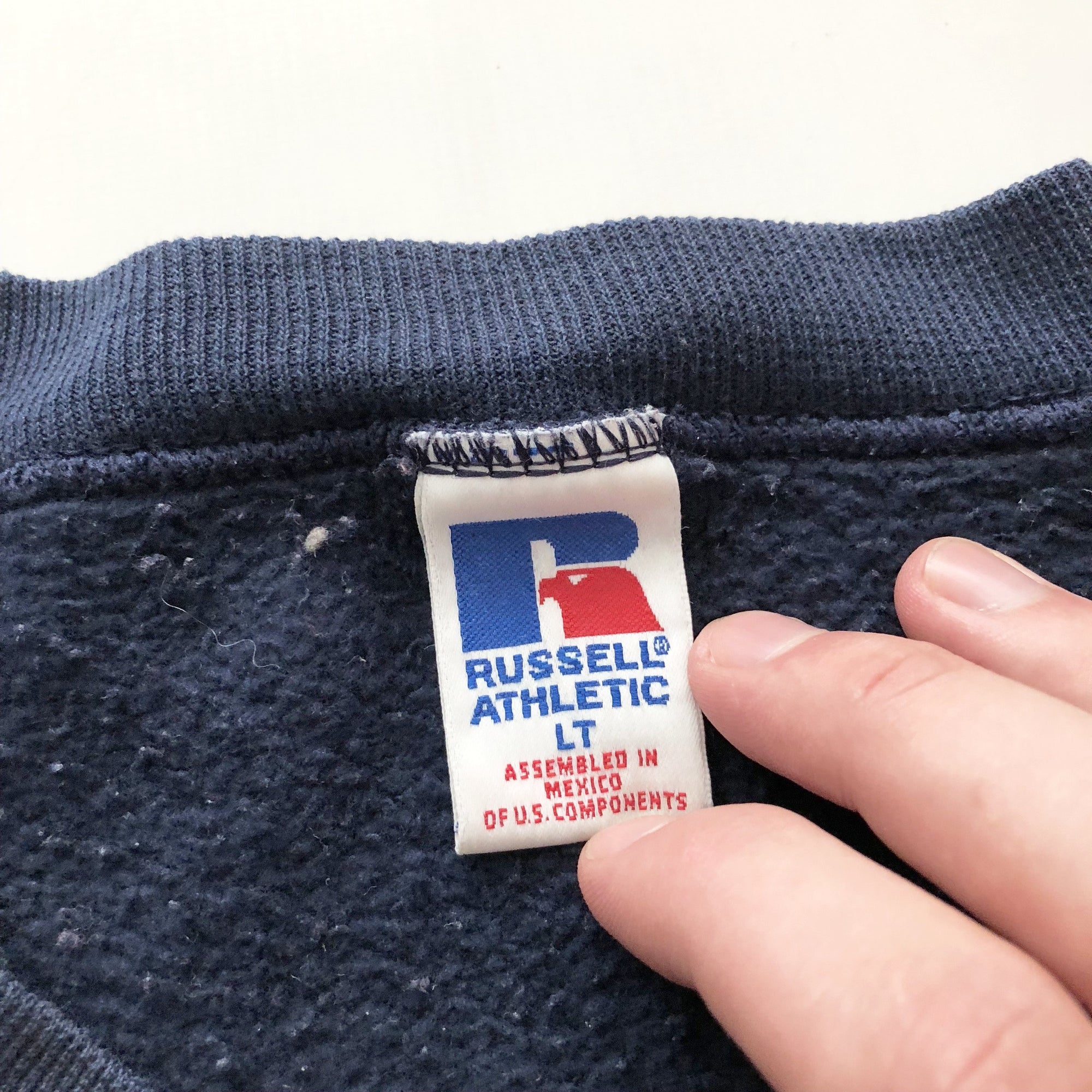 90s Russell Athletic Navy Pullover Sweatshirt