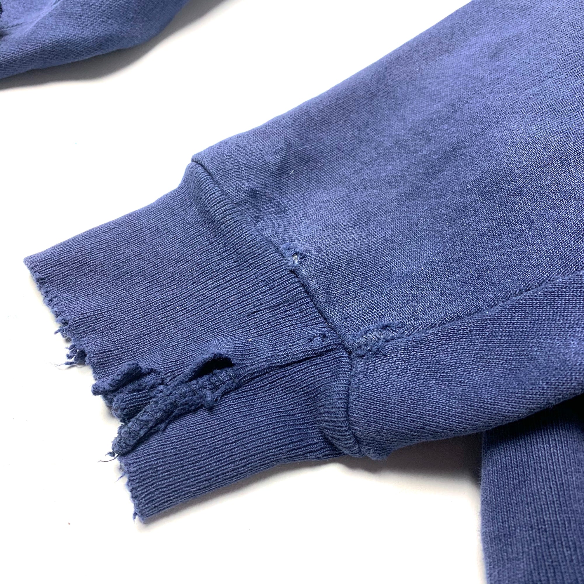 90's Carhartt Navy Sweatshirt