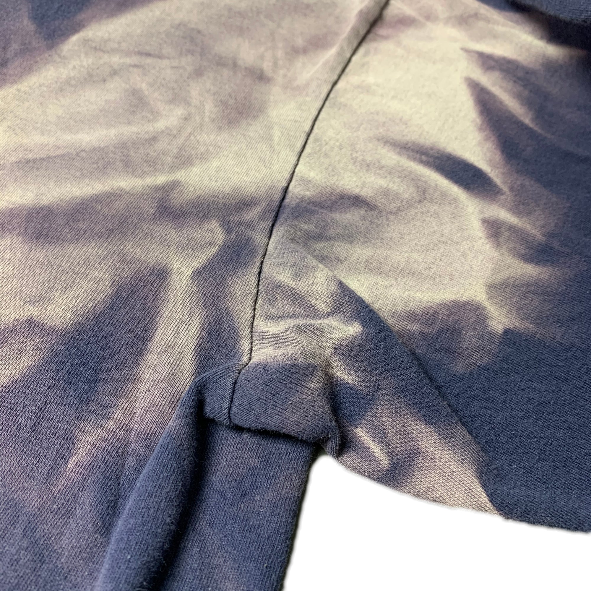 90's Bleached Navy Long Sleeve T-Shirt