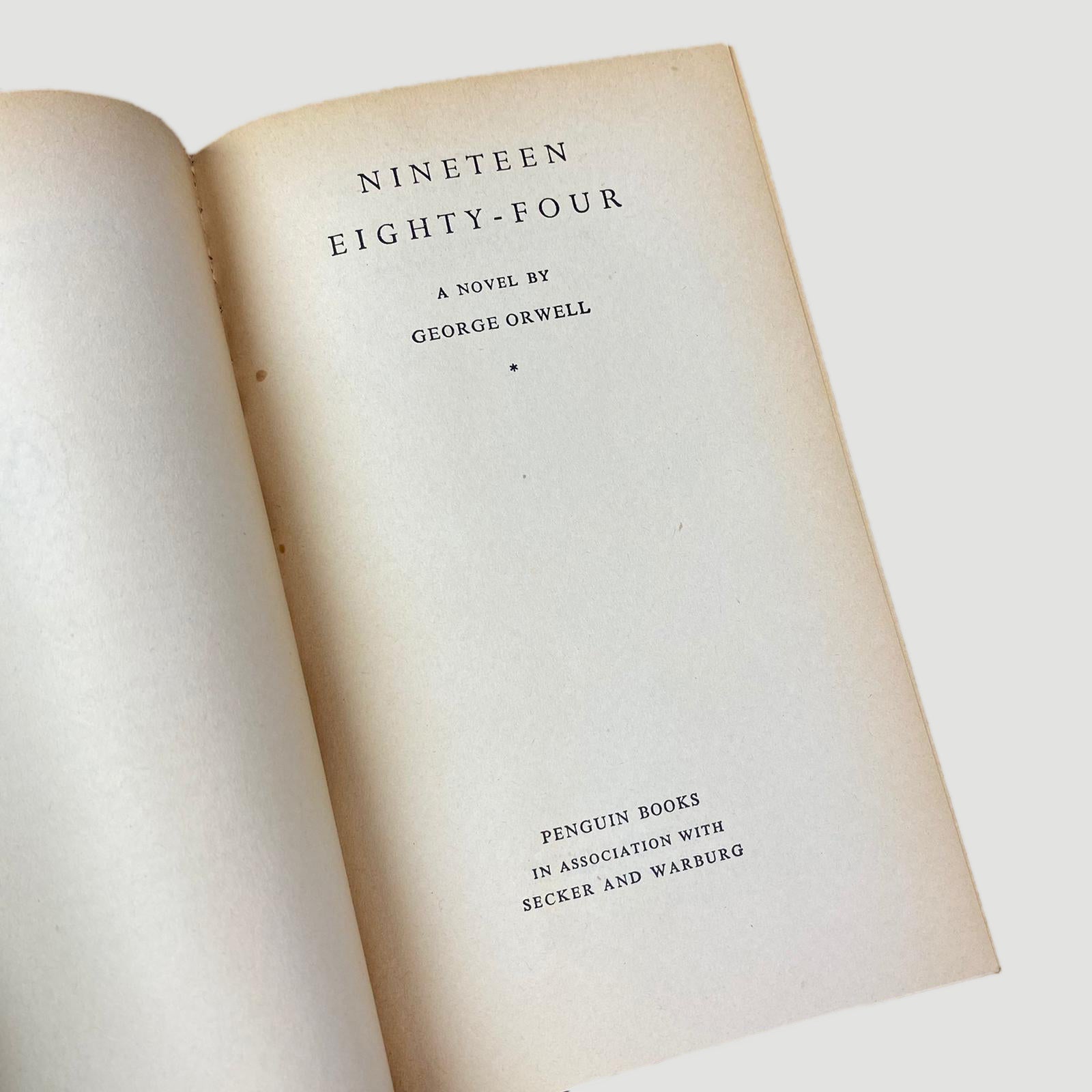 1958 George Orwell 'Nineteen Eighty-Four' Penguin
