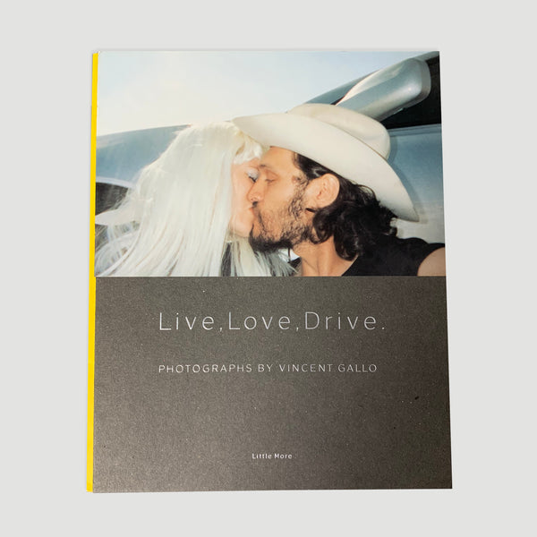 コレクション VINCENT GALLO RETROSPECTIVE 1977-2002 VINCENT GALLO RETROSPECTIVE 1977-2002 / 古本、中古本、古書籍