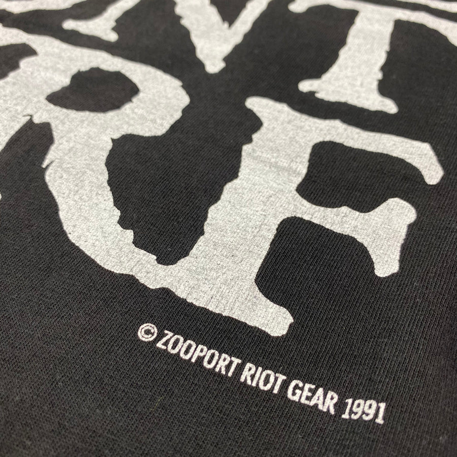 90's Zooport Riot Gear ‘Charlie Don't Surf’ T-Shirt