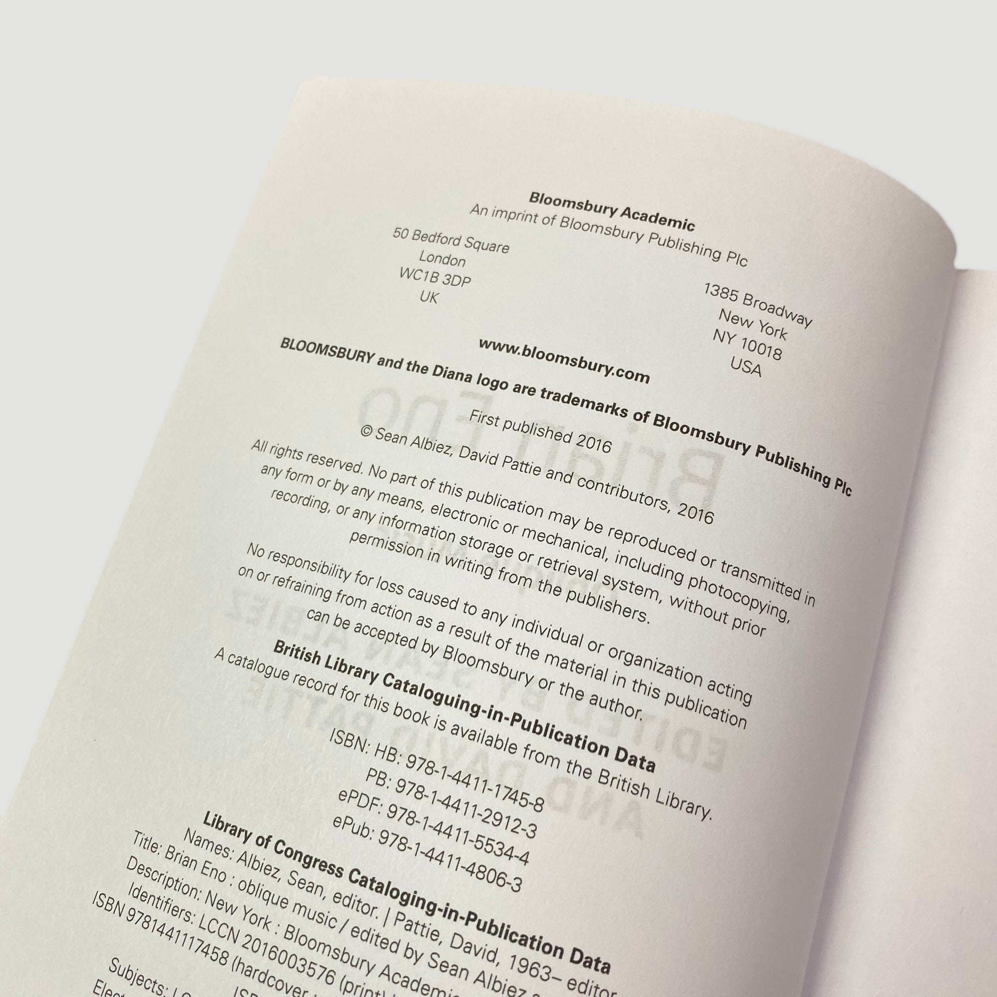 2016 Brian Eno : Oblique Music