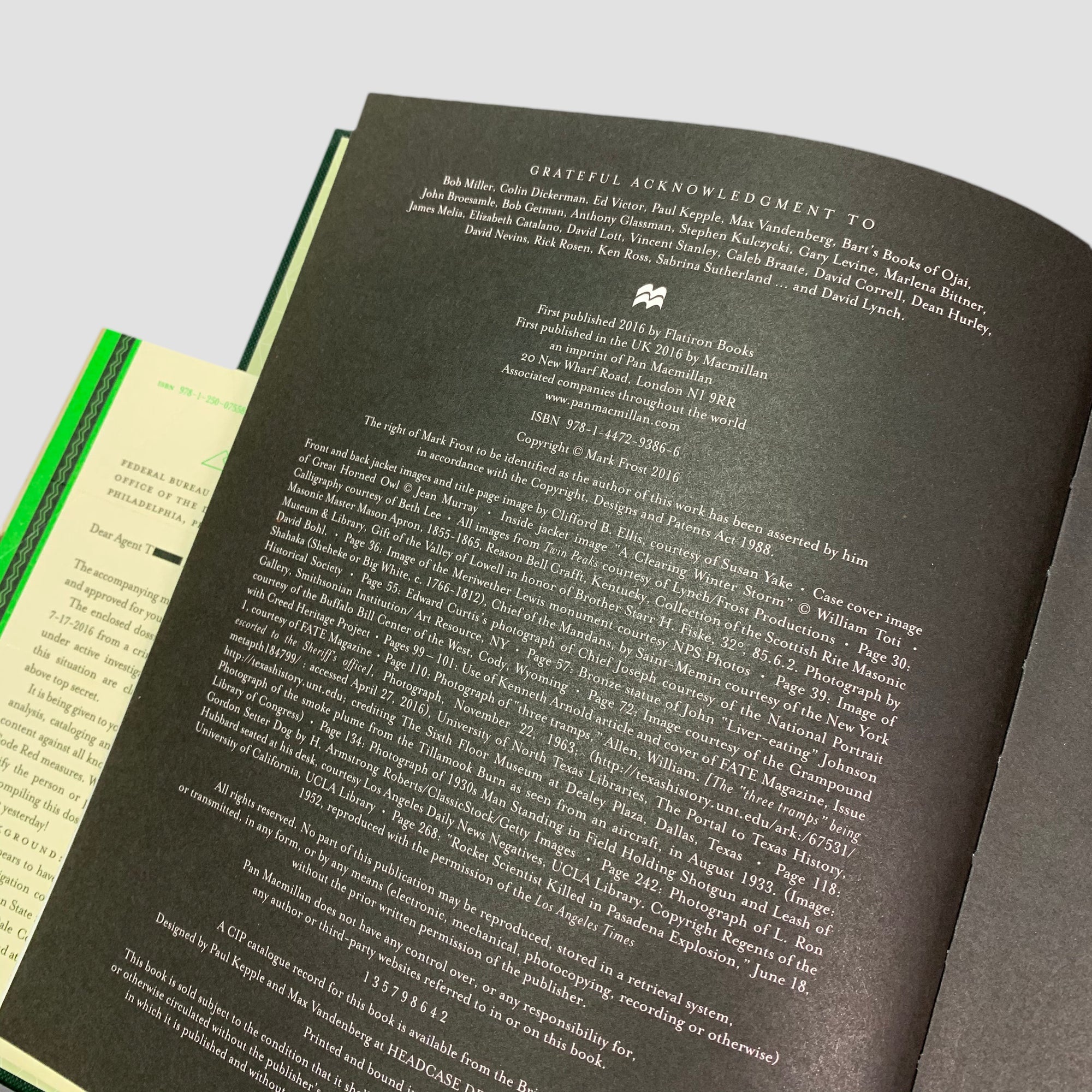 2016 Mark Frost ‘The Secret History of Twin Peaks’ UK 1st Edition