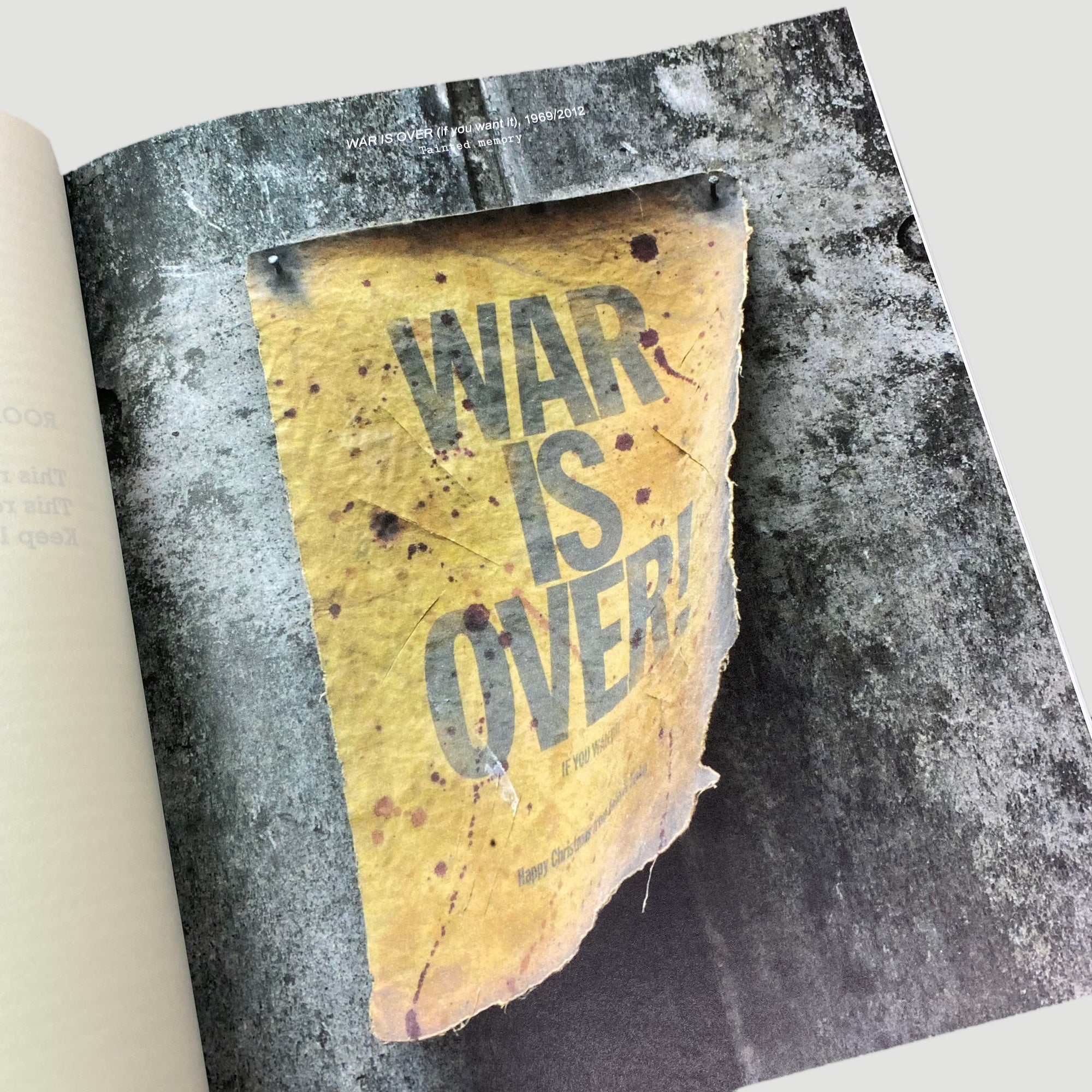 2012 Yoko Ono 'To The Light' Serpentine Gallery