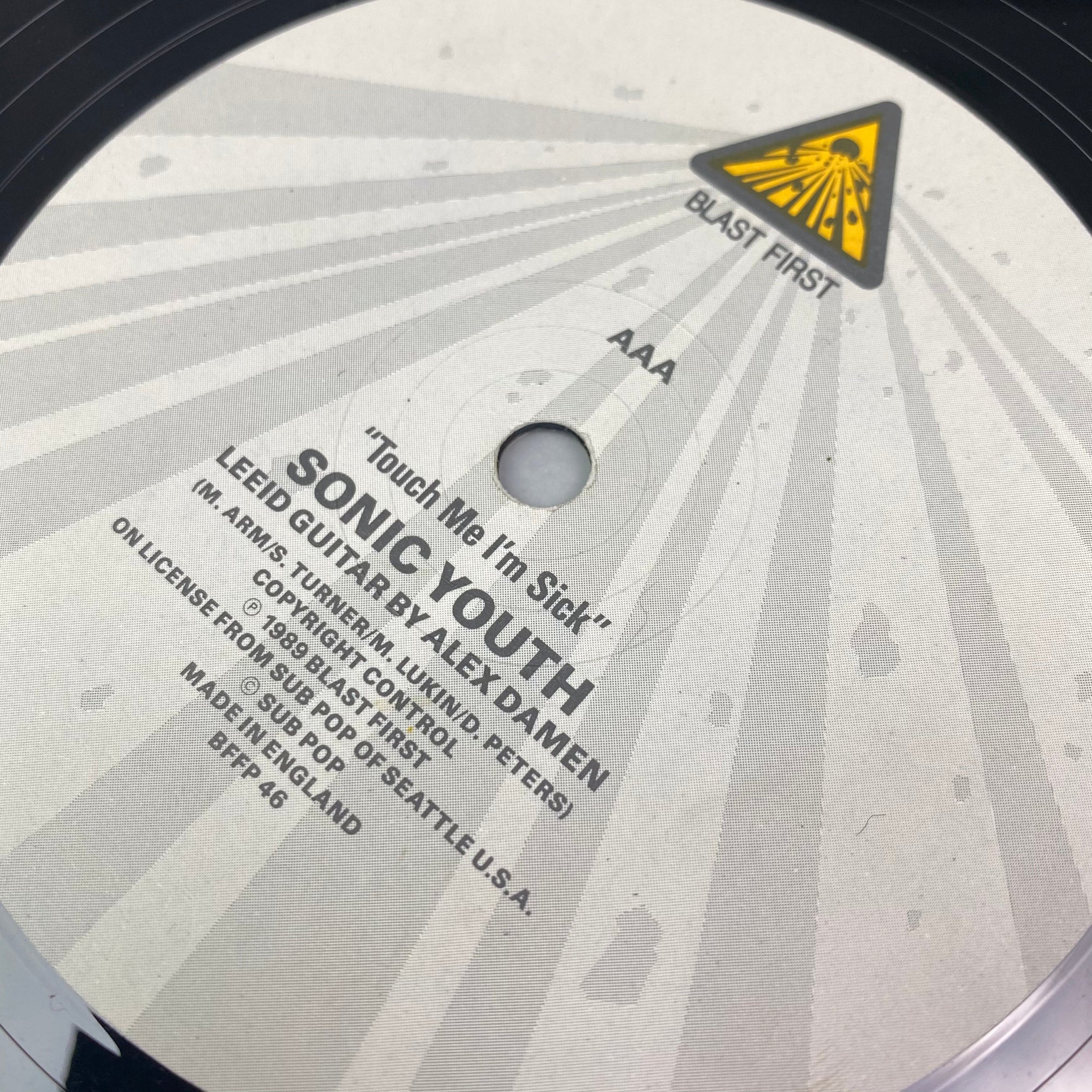 1989 Sonic Youth / Mudhoney 'Touch Me I'm Sick / Halloween' 12"