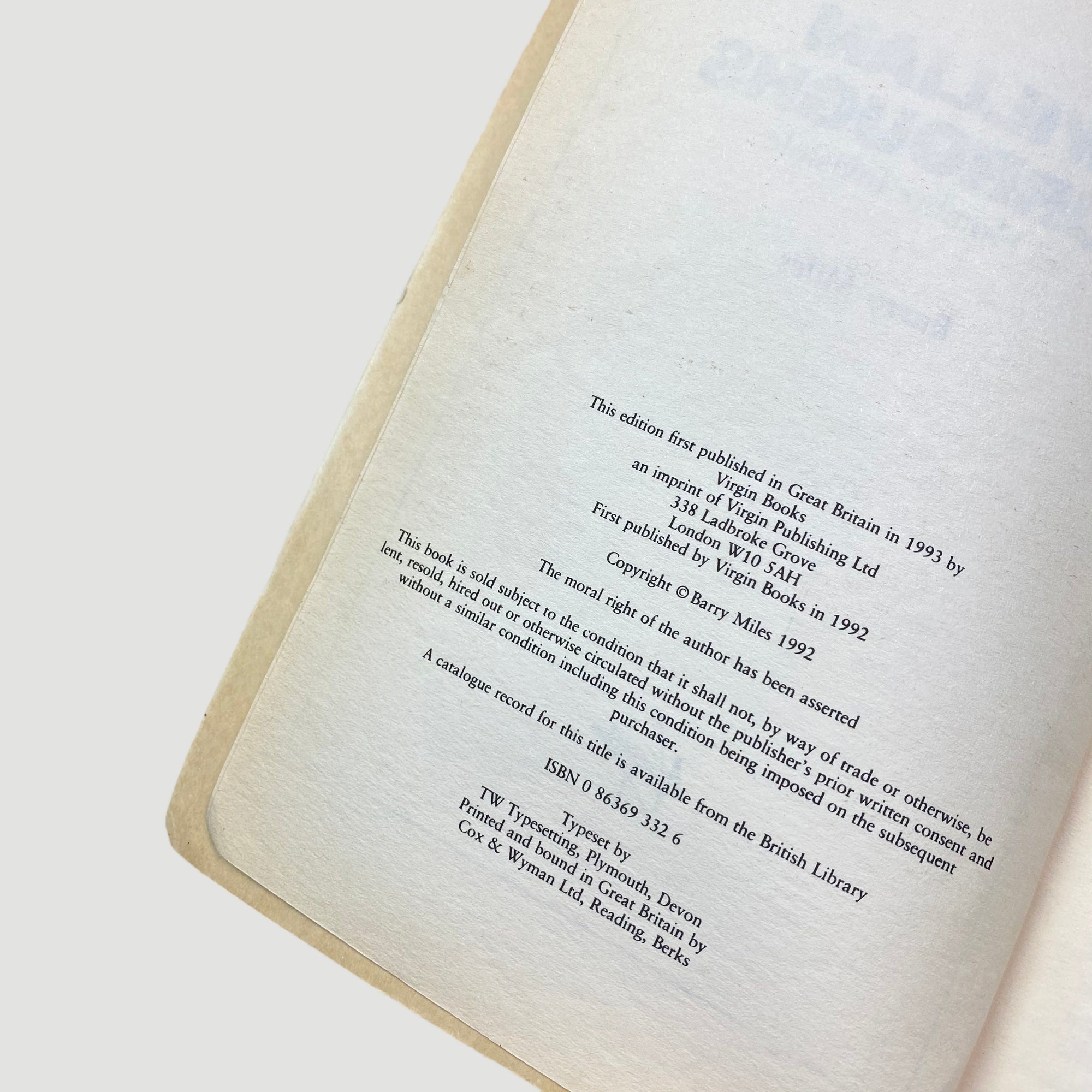 1993 Barry Miles 'William Burroughs: El Hombre Invisible'