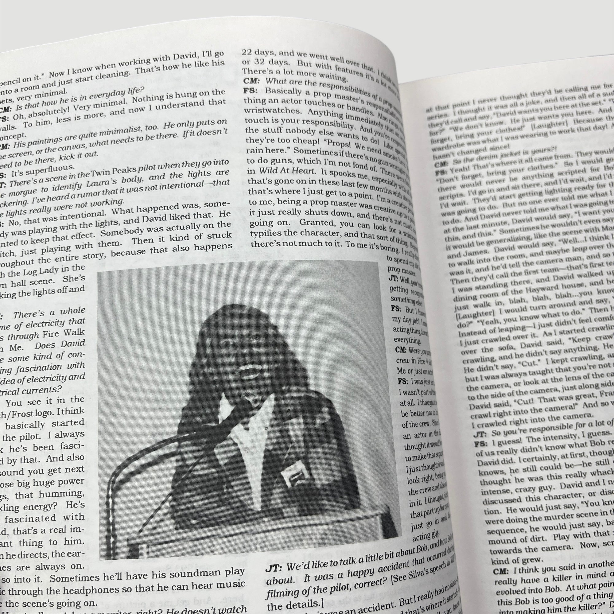 Early 90's Wrapped in Plastic "Killer Bob" Speaks! Issue