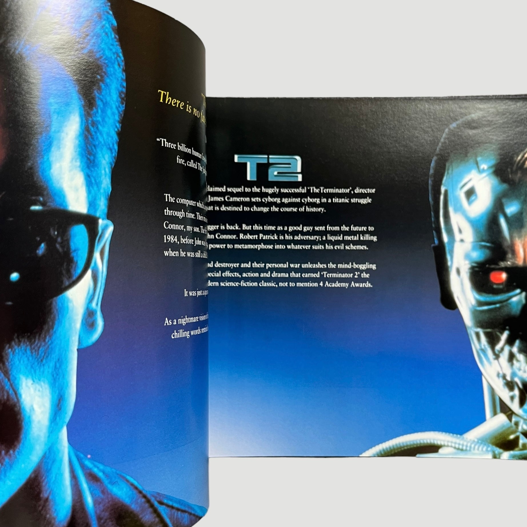1991 Terminator T2 Metallic Boxset 2xVHS + Booklet
