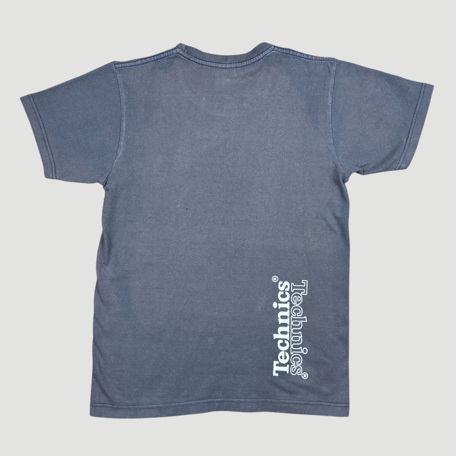 90's Technics Headphones T-Shirt