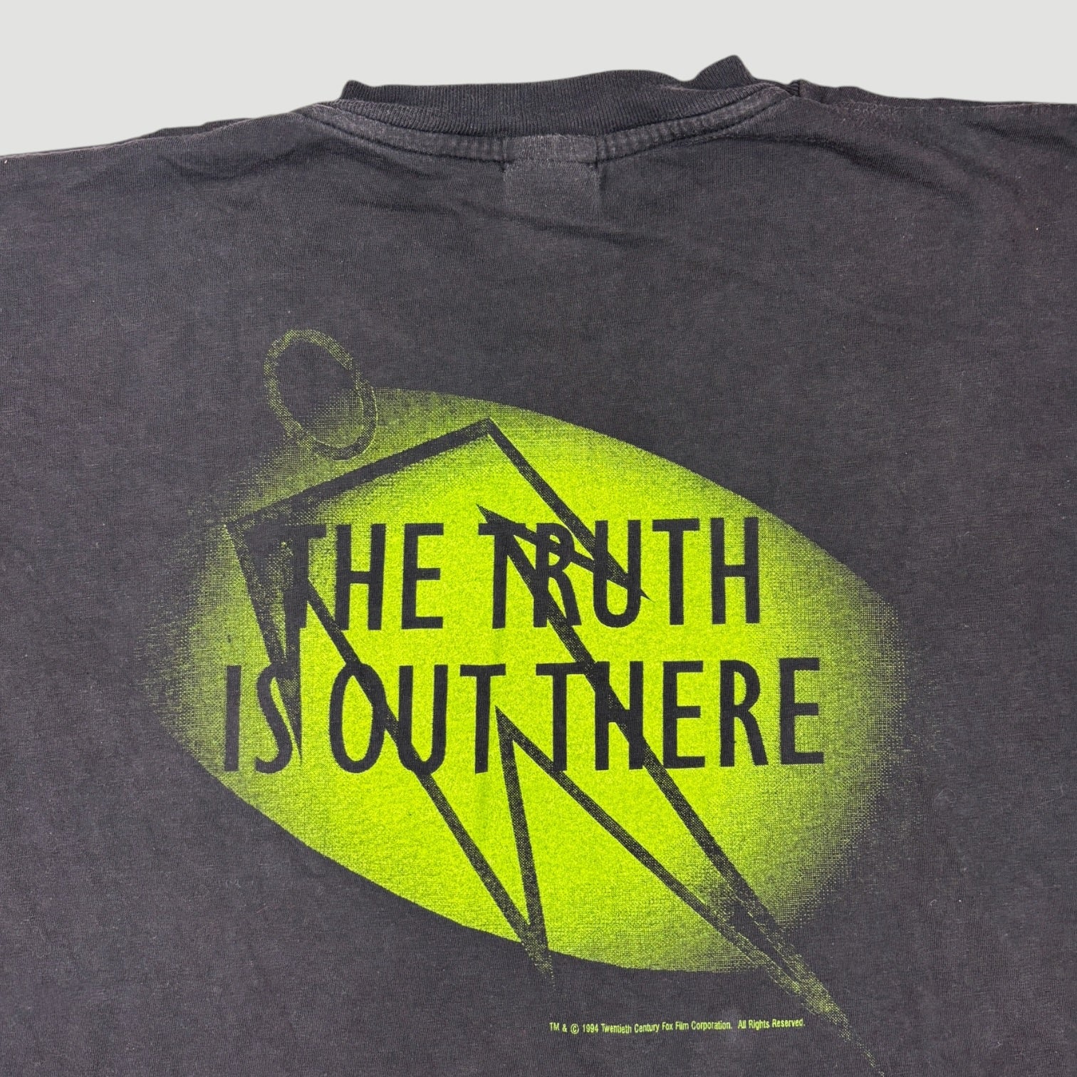Mid 90's The X-Files Truth is Out There T-Shirt