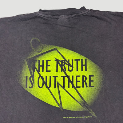 Mid 90's The X-Files Truth is Out There T-Shirt