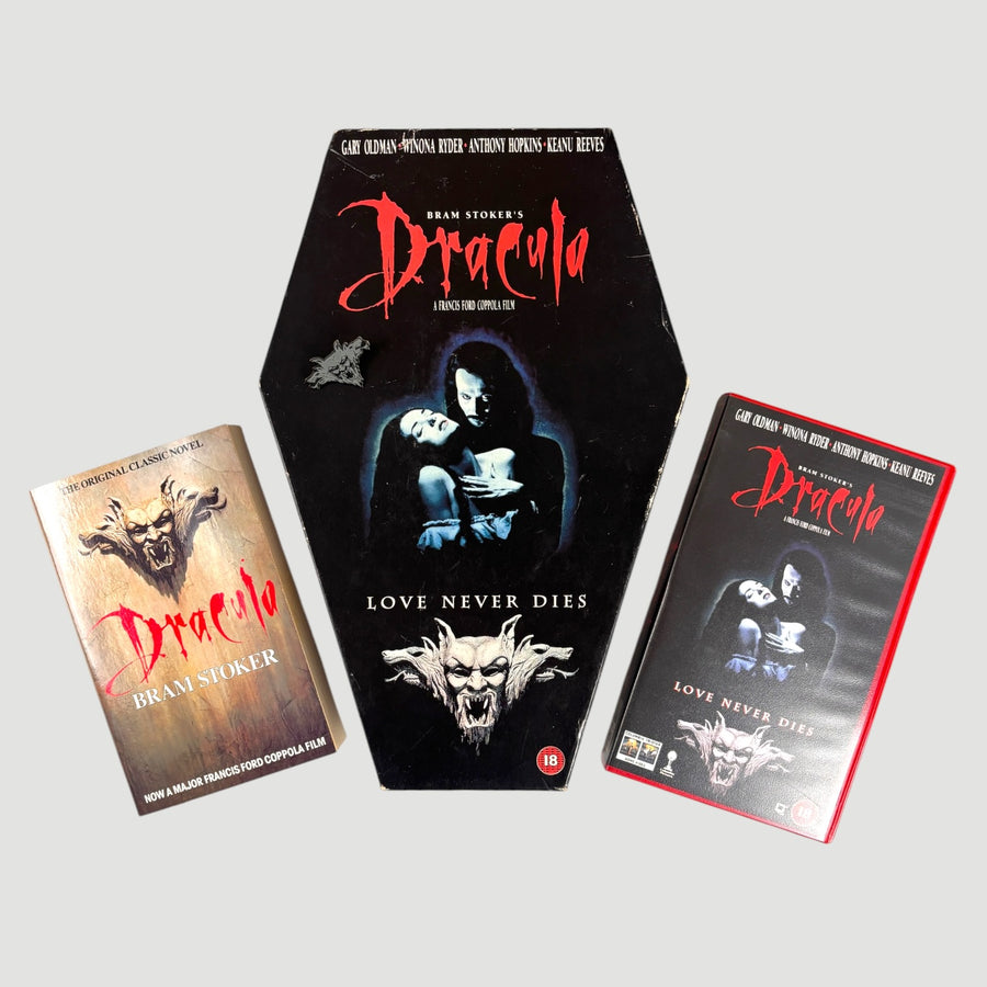 1992 Bram Stoker's Dracula UK VHS/Book/Pin Coffin Boxset