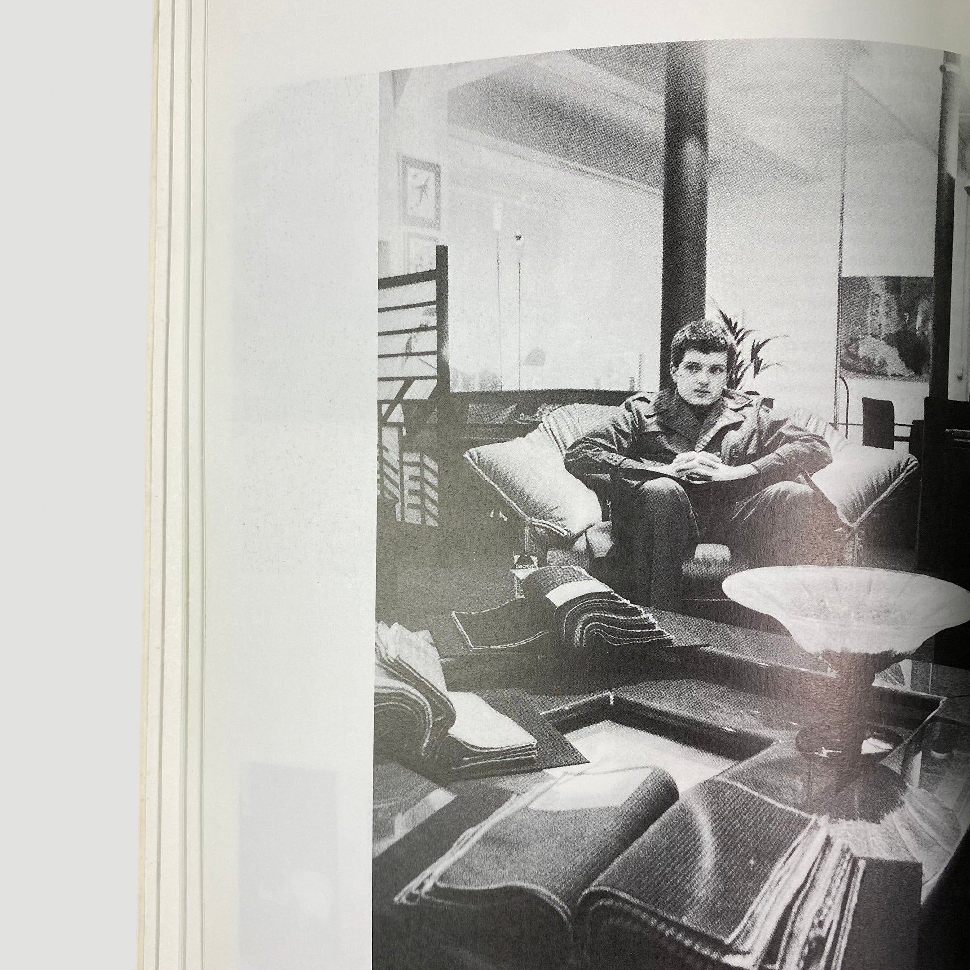 1984 Joy Division + New Order - Pleasures and Wayward Distractions