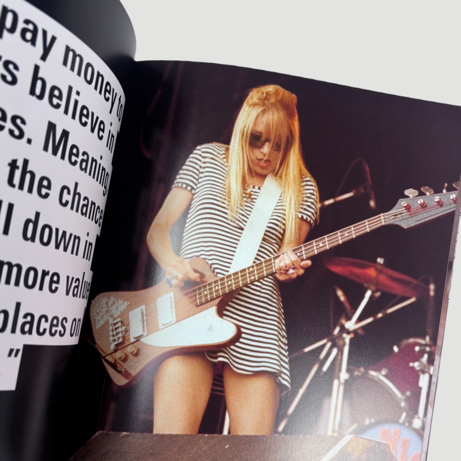 2020 Kim Gordon No Icon UK 1st Editon