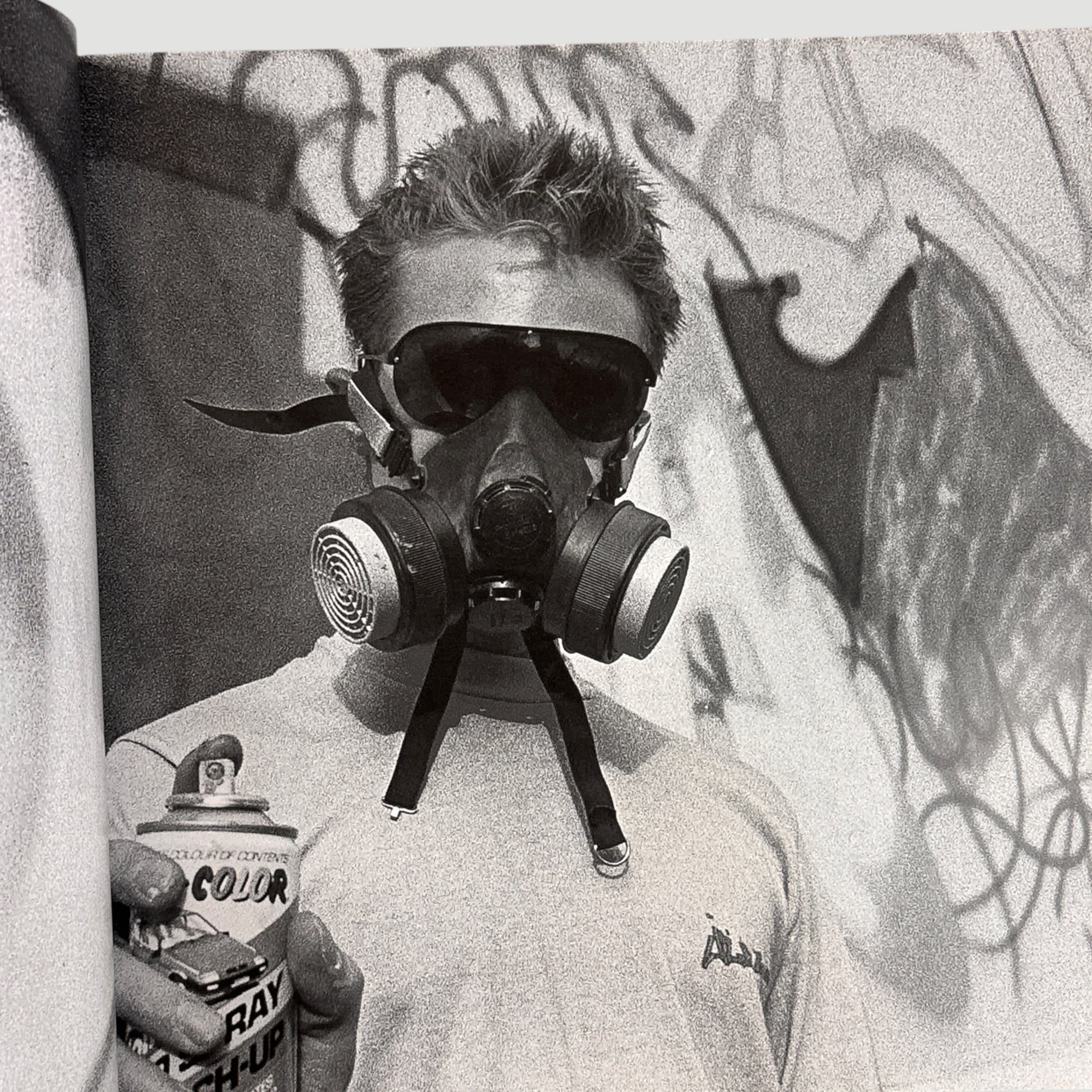 2015 3D and the Art of Massive Attack UK 1st Edition