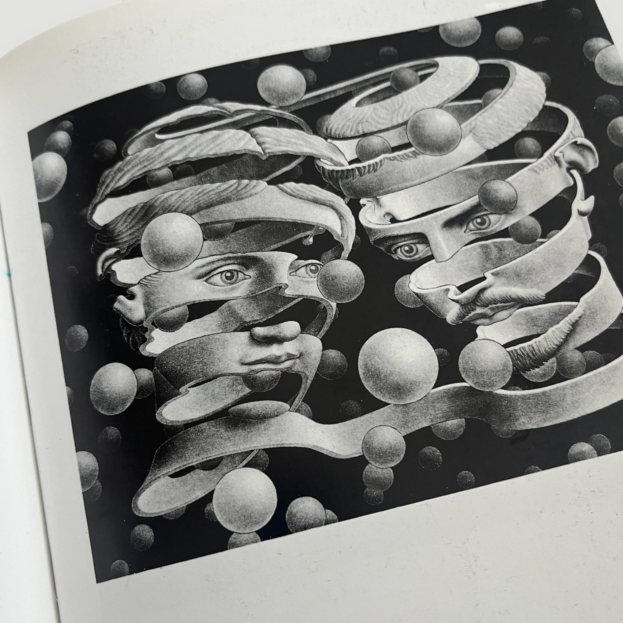 2000 M.C. Escher The Graphic Work