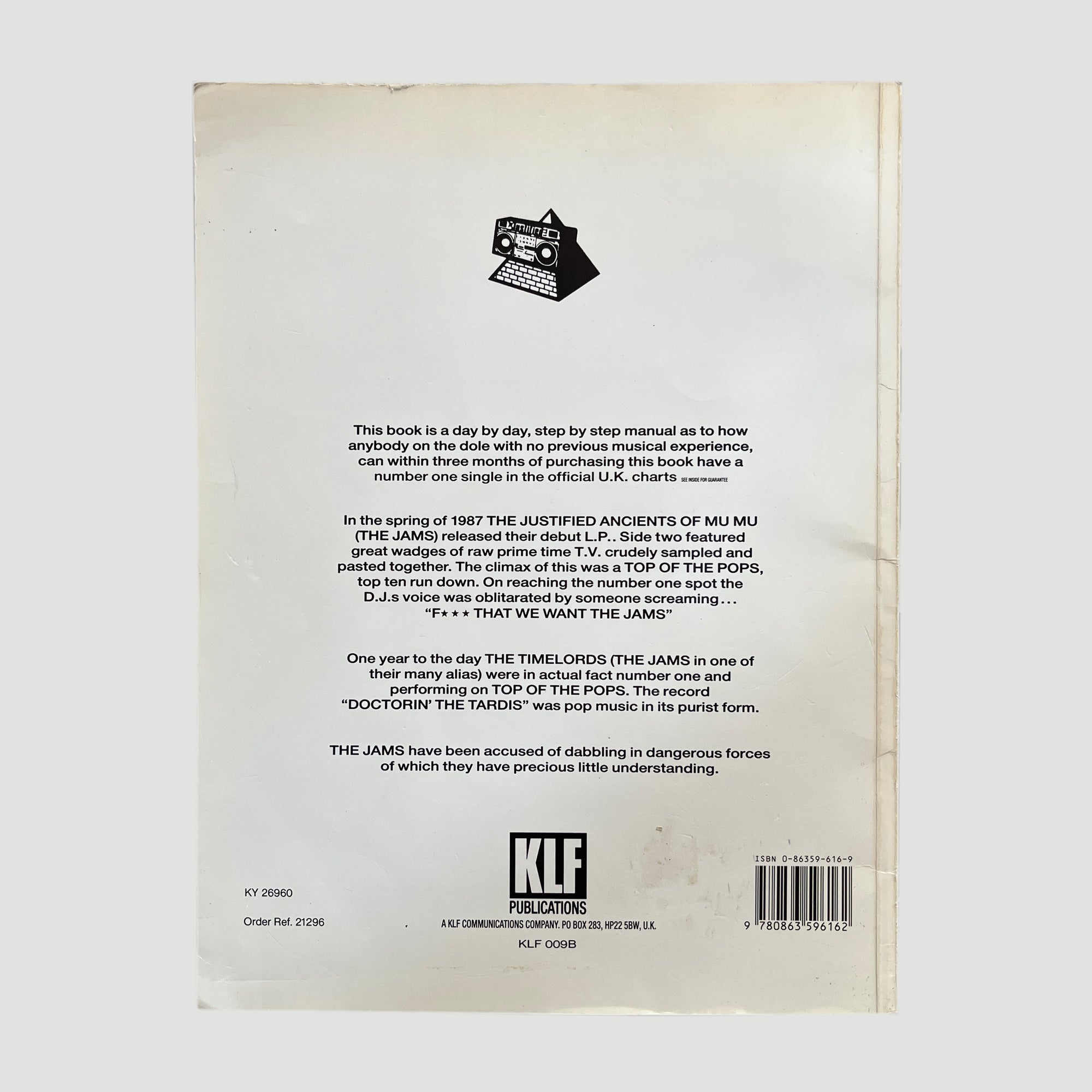 THE KLF 洋書　THE MANUAL, The Manual: KLF: Amazon.com: Books