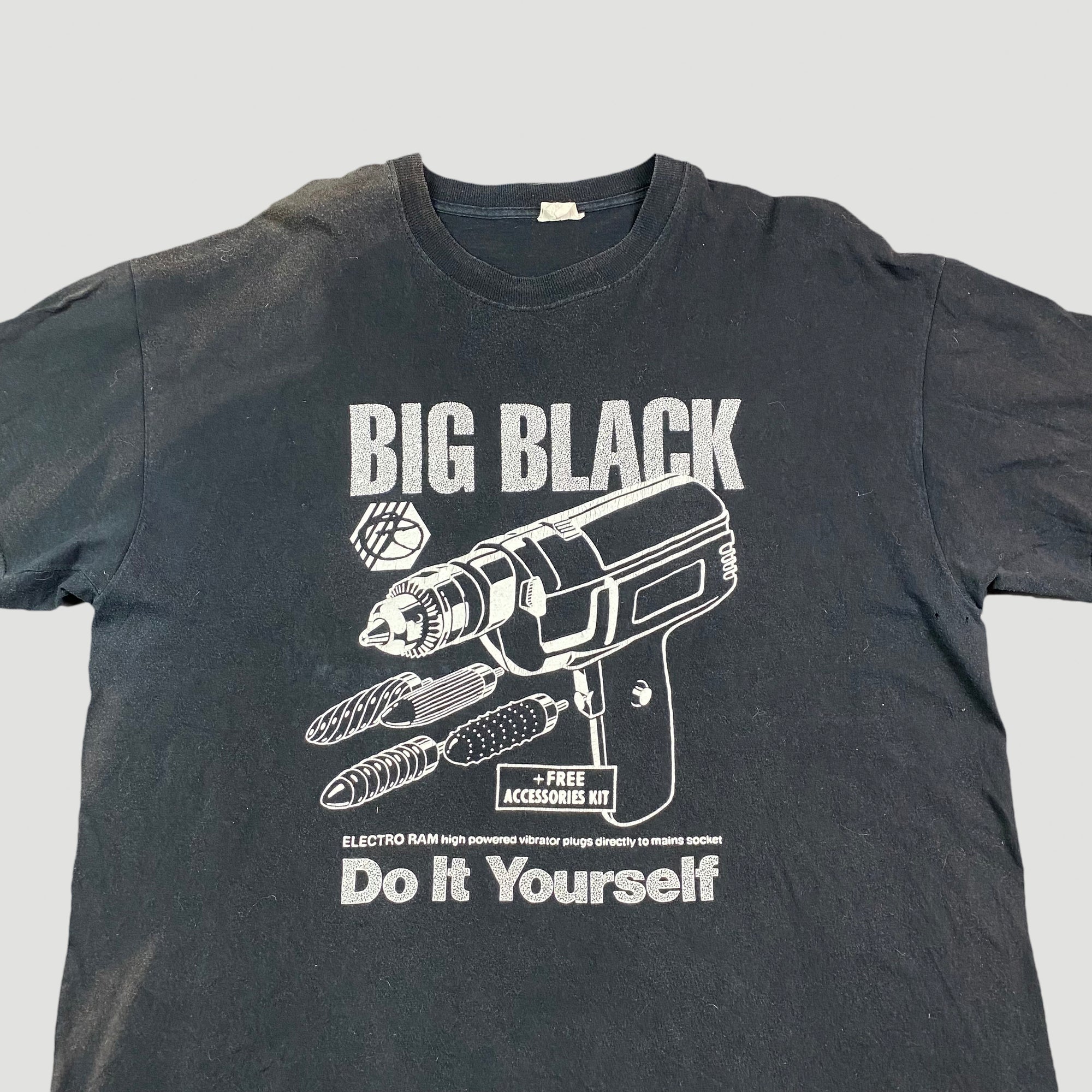 00's Big Black T-Shirt
