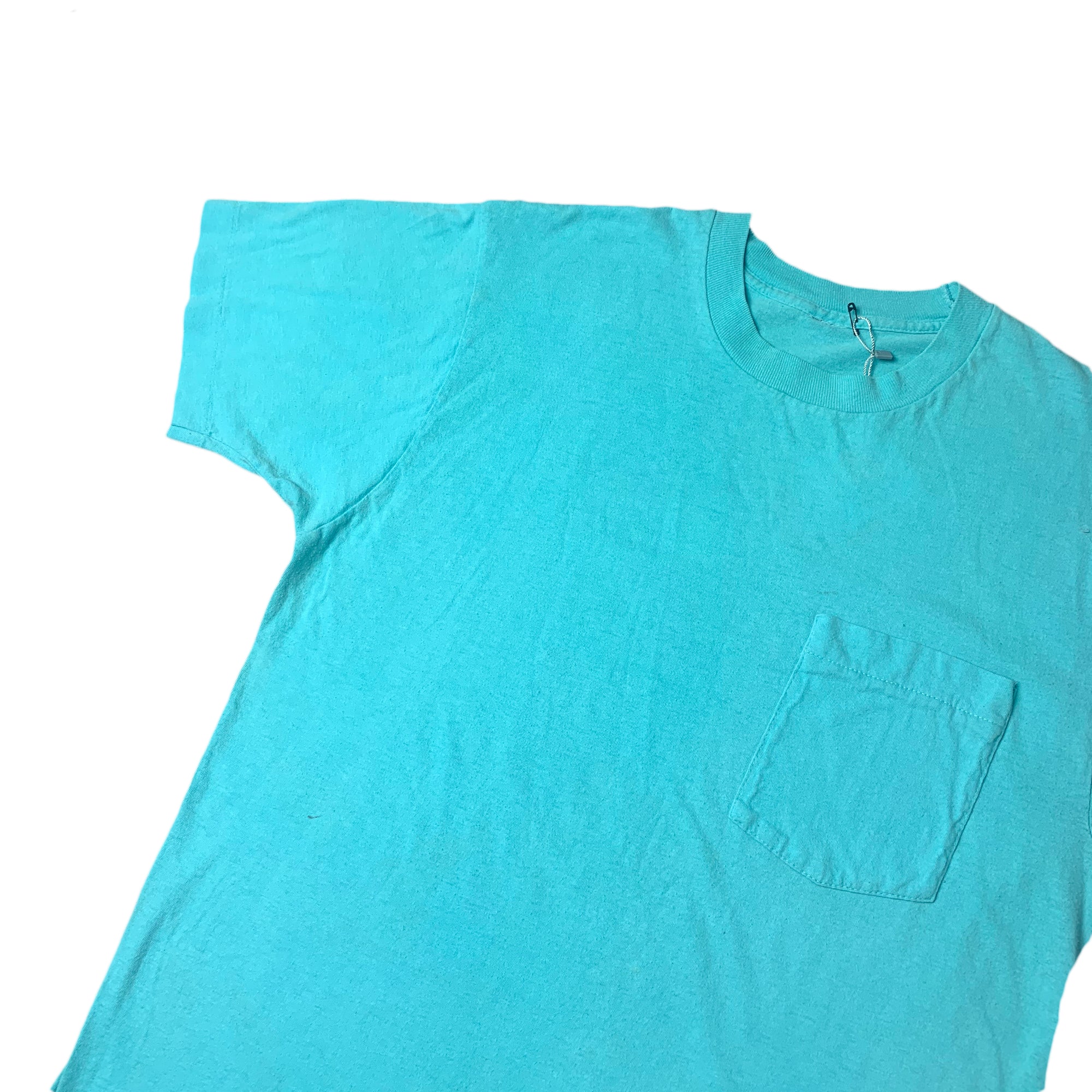 90's Basic Turquoise Pocket T-Shirt