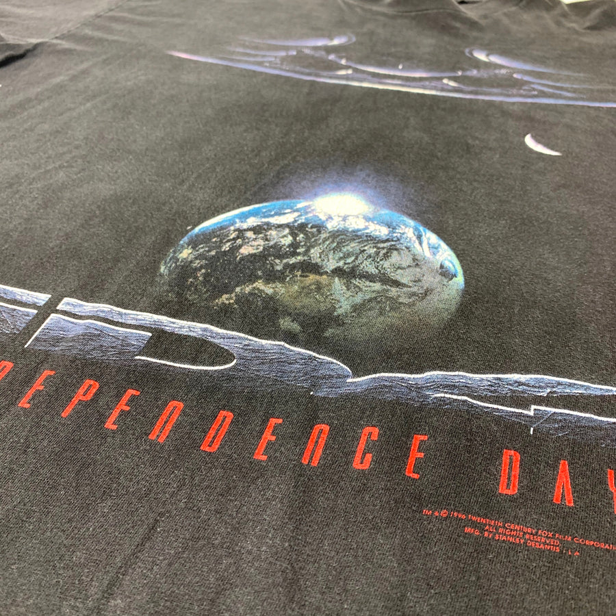 1996 Independence Day Mothership T-Shirt