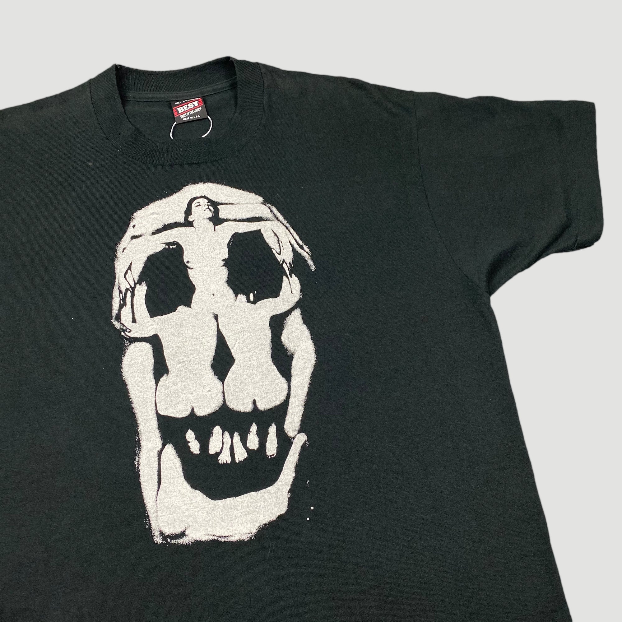 90s ビンテージ Salvador Dali nude skull Tシャツ 90s ビンテージ Salvador Dali nude skull Tシャツ
