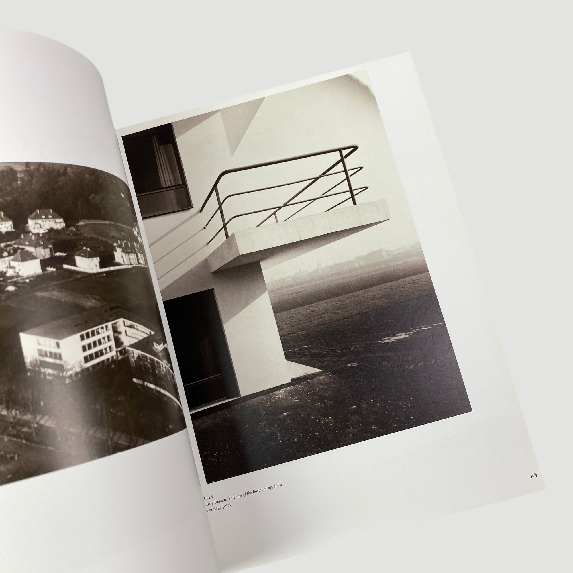 1990 Magdalena Droste 'Bauhaus 1919-1933'