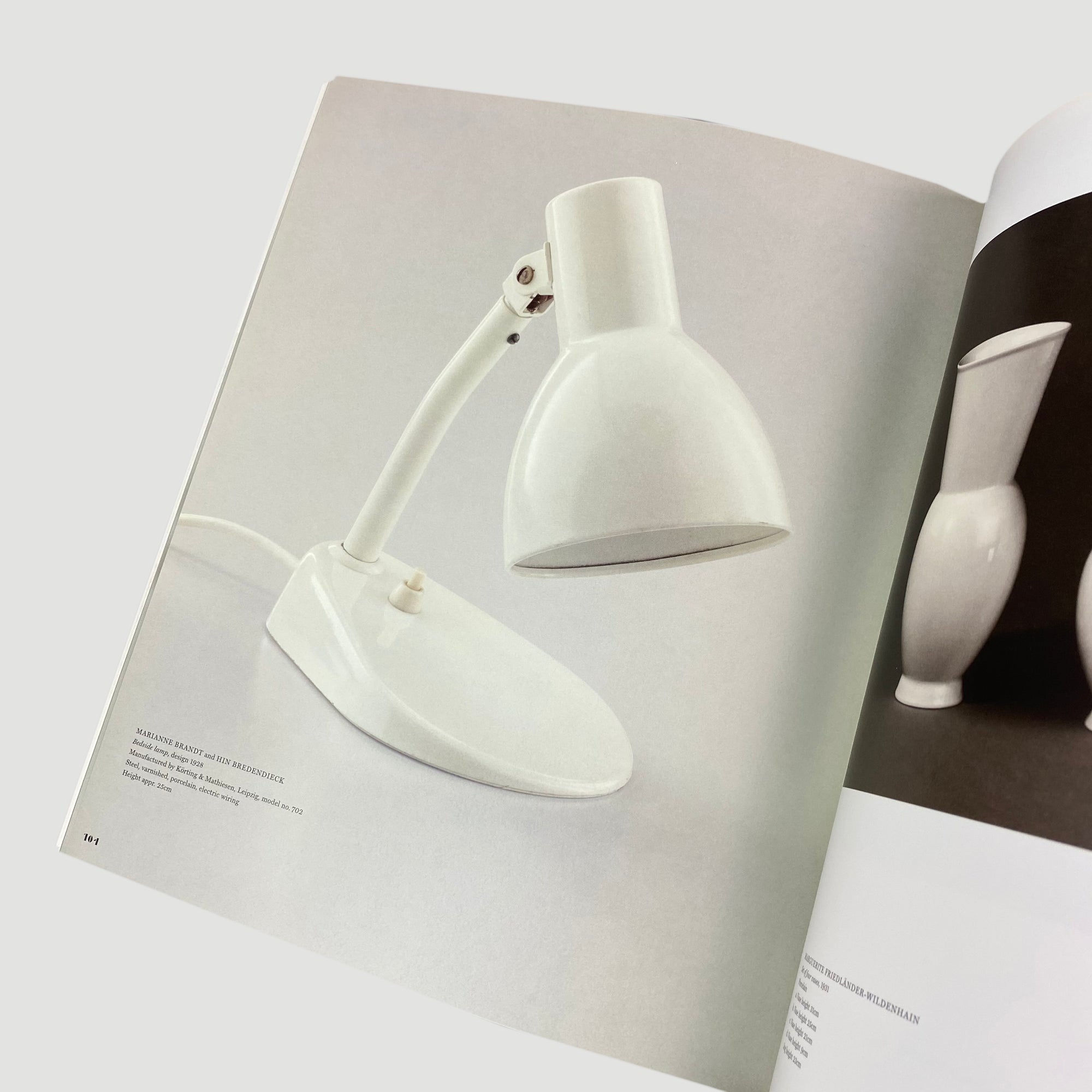 1990 Magdalena Droste 'Bauhaus 1919-1933'