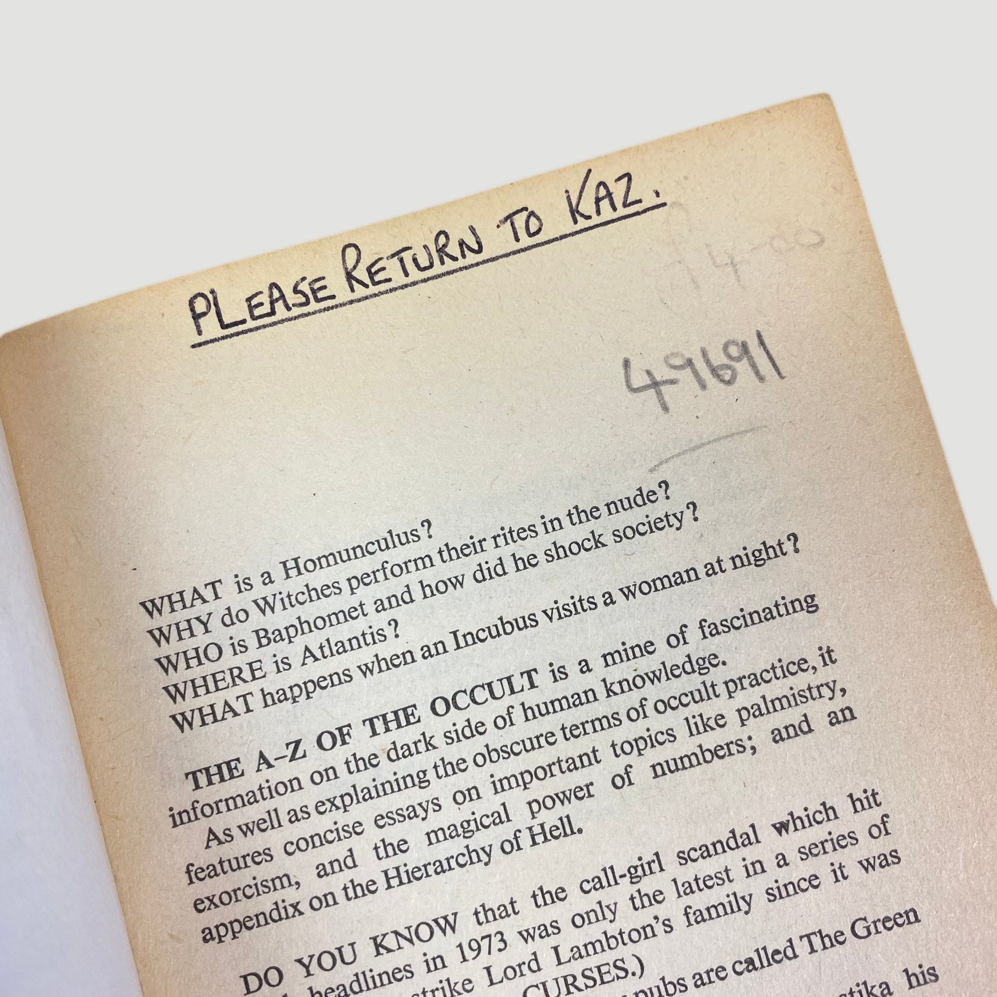 1975 Graham Weaver ‘A-Z of the Occult’
