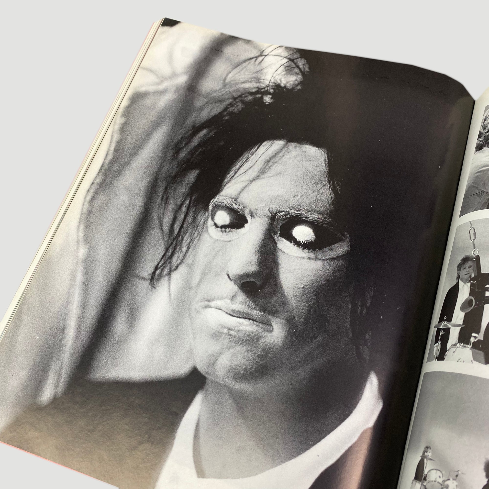 1988 The Cure A Visual Documentary