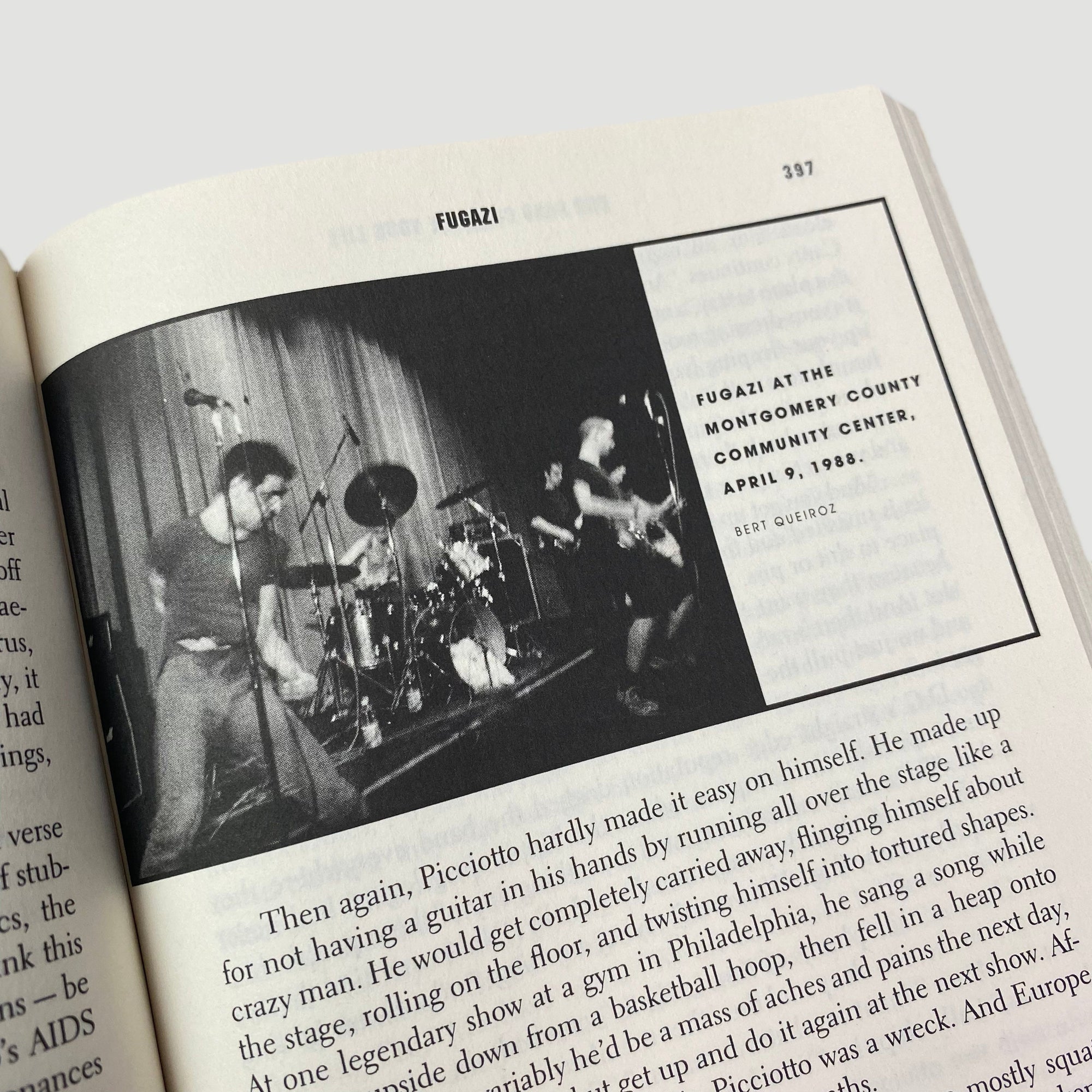 2001 Michael Azerrad 'Our Band Could Be Your Life’