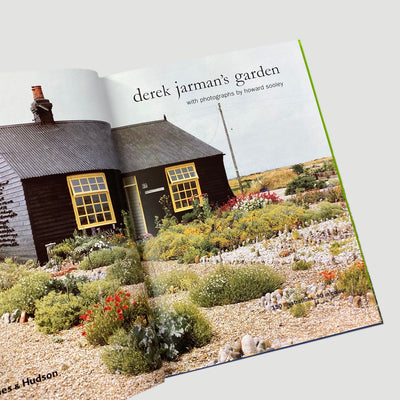 1995 Derek Jarman 'Derek Jarman's Garden'