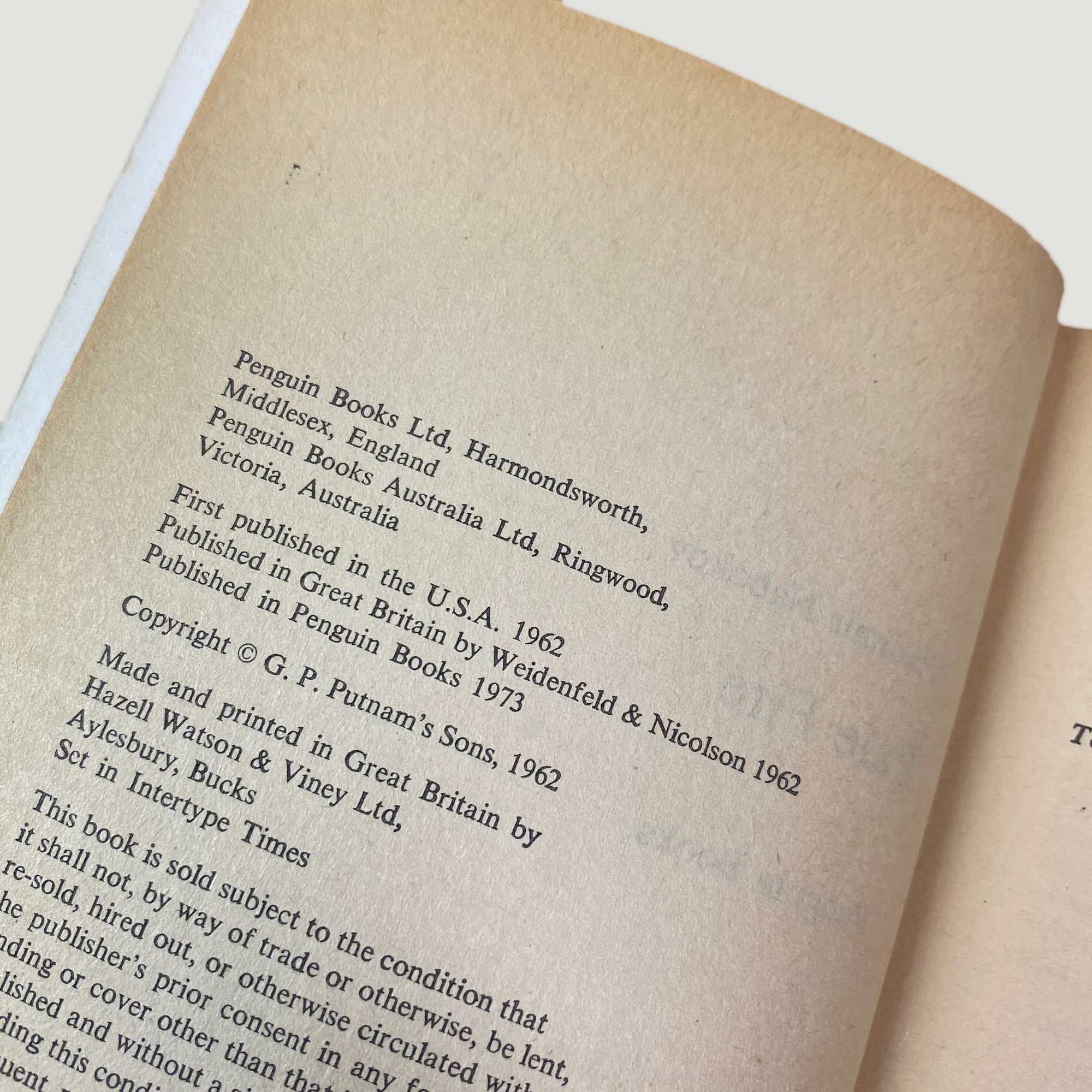 1962 Vladimir Nabokov' Pale Fire' Penguin